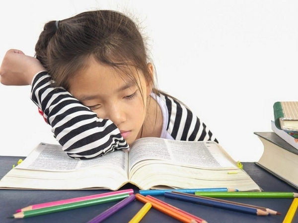 Học nhiều ngữ pháp nhưng không nói